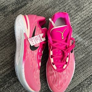 Brand New Kay Yow GT Cut